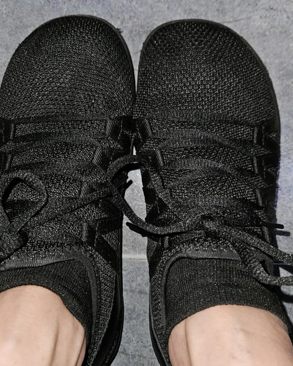 Muchos clientes sienten más comodidad con nuestras sandalias y chanclas.