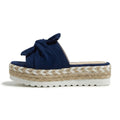 Azul oscuro